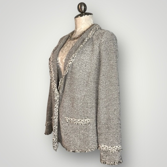 Chico’s Cotton Blend Tweed Fringe Blazer Size Medium. #47 - Picture 2 of 13